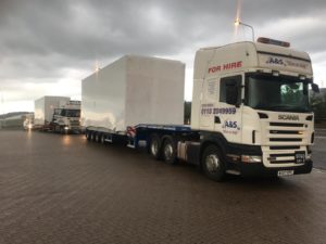 Artics and escort transport wide loads from Yorkshire to Kent